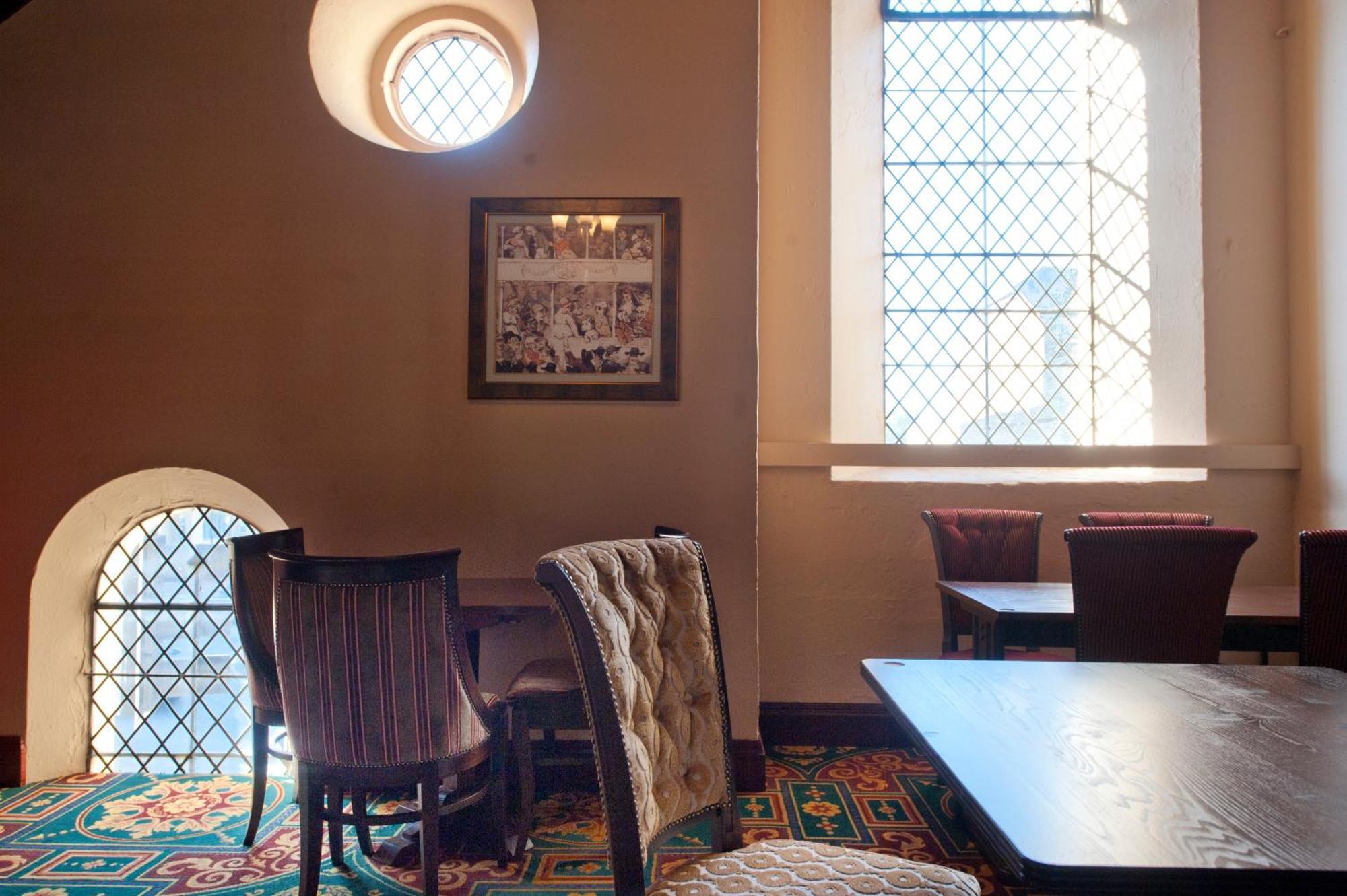 Sandford House Hotel Wetherspoon Huntingdon Exteriör bild