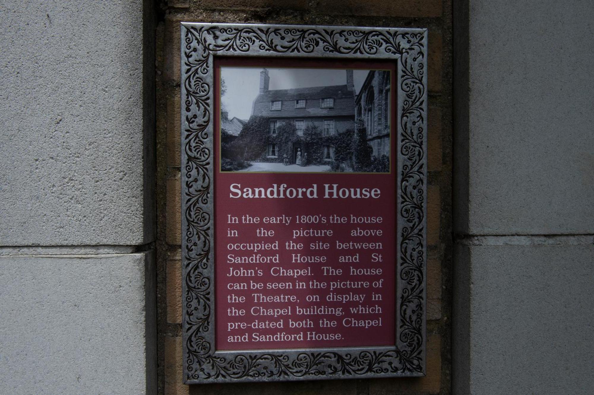 Sandford House Hotel Wetherspoon Huntingdon Exteriör bild