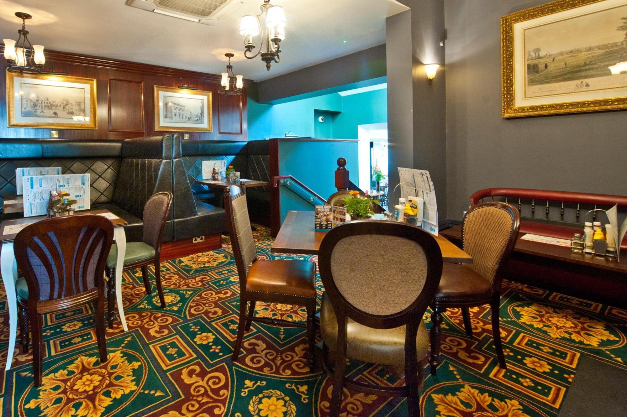 Sandford House Hotel Wetherspoon Huntingdon Exteriör bild