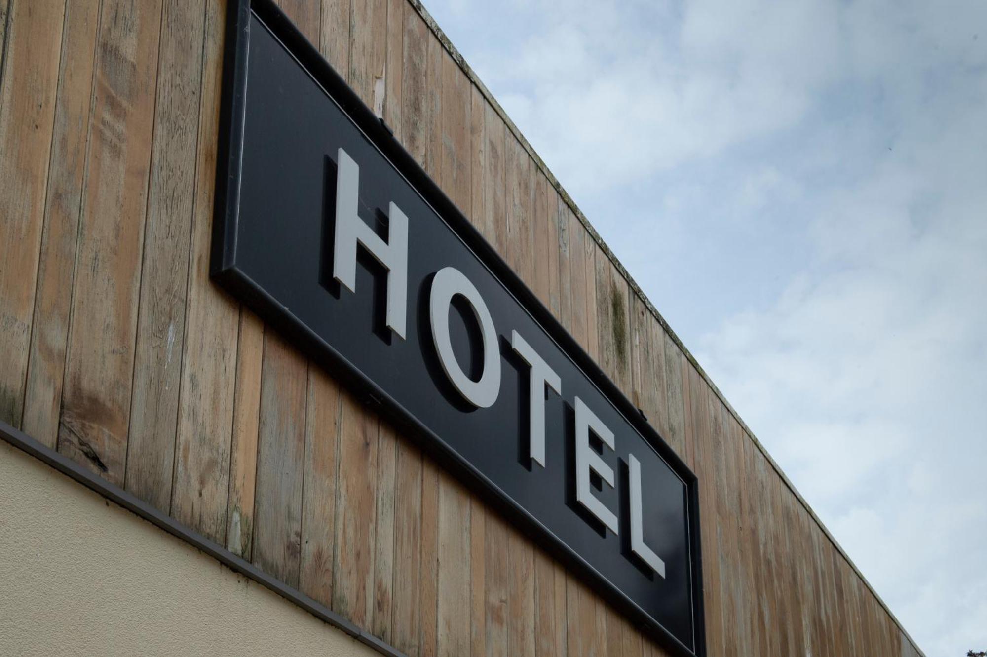 Sandford House Hotel Wetherspoon Huntingdon Exteriör bild