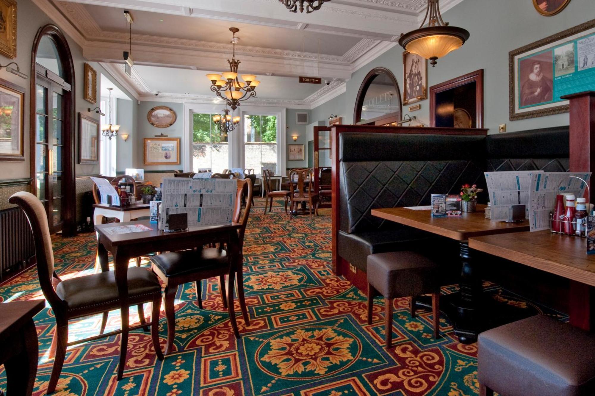 Sandford House Hotel Wetherspoon Huntingdon Exteriör bild